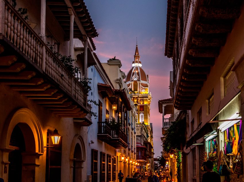 Los colores de la historia: Cartagena. Orus Andrés Rebellón Rodriguéz. Ciudad Amurallada, Cartagena, Bolívar.