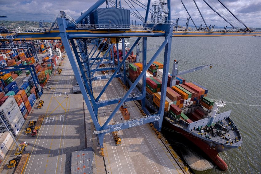 Exportaciones manufactureras, agropecuarias y de alimentos vuelven a crecer en el primer semestre.