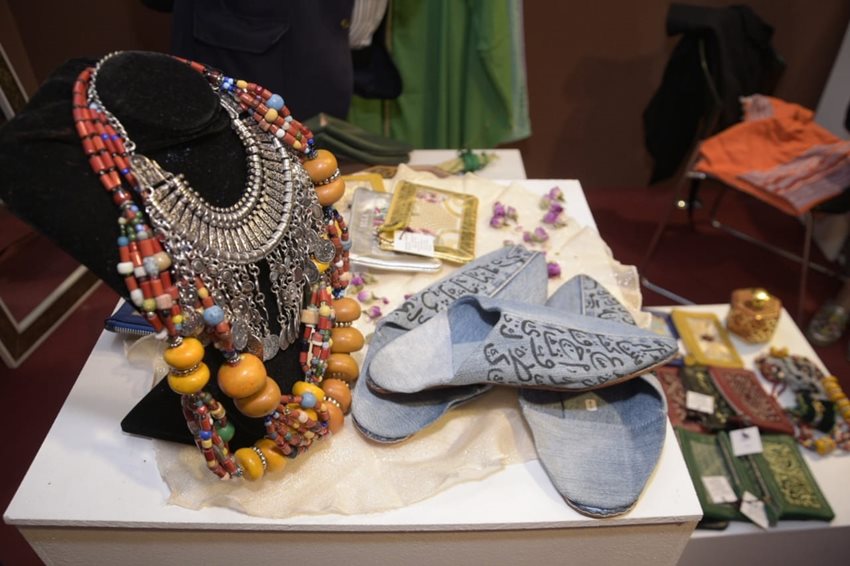 La iniciativa está dirigida a artesanos que hacen parte de programas de desarrollo de Artesanías de Colombia.