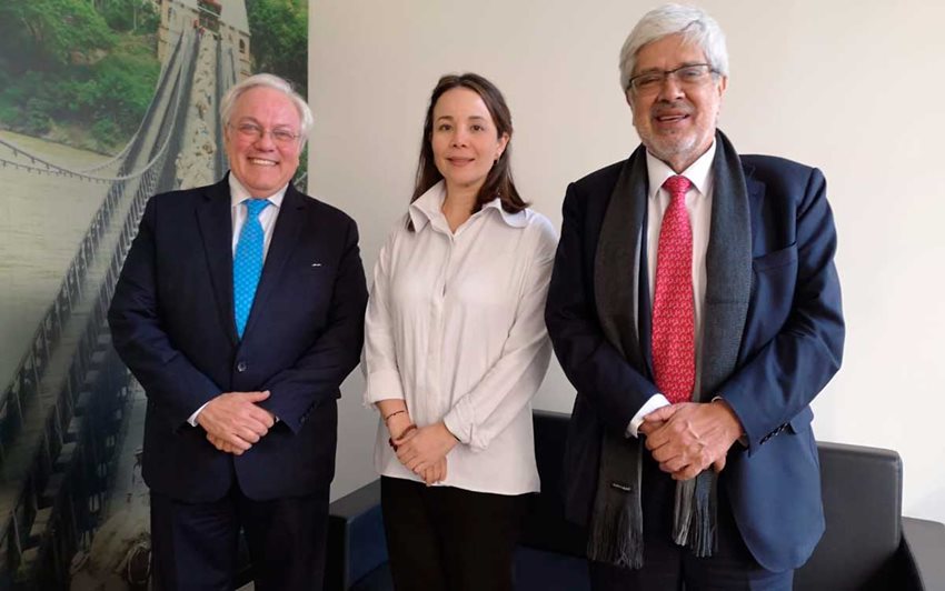 Presidente de Confecámaras, Julián Domínguez; viceministra María Fernanda Valdés; y Ministro Germán Umaña.