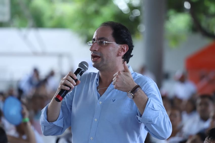 El ministro de Comercio, Industria y Turismo, José Manuel Restrepo, durante Construyendo País en Montería.