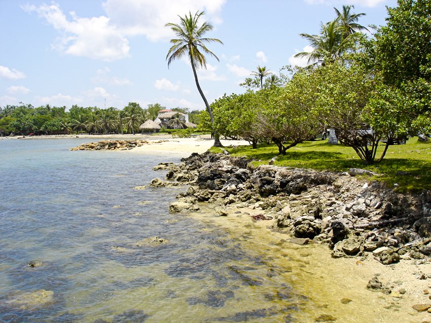  La jornada incluye labores de sensibilización a la comunidad local y a los turistas.