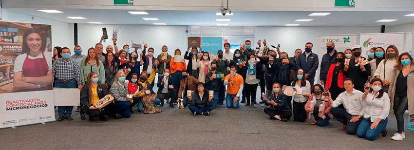 Microempresarios en la rueda de negocios en el marco de Programa de Reactivación Comercial para Micronegocios.