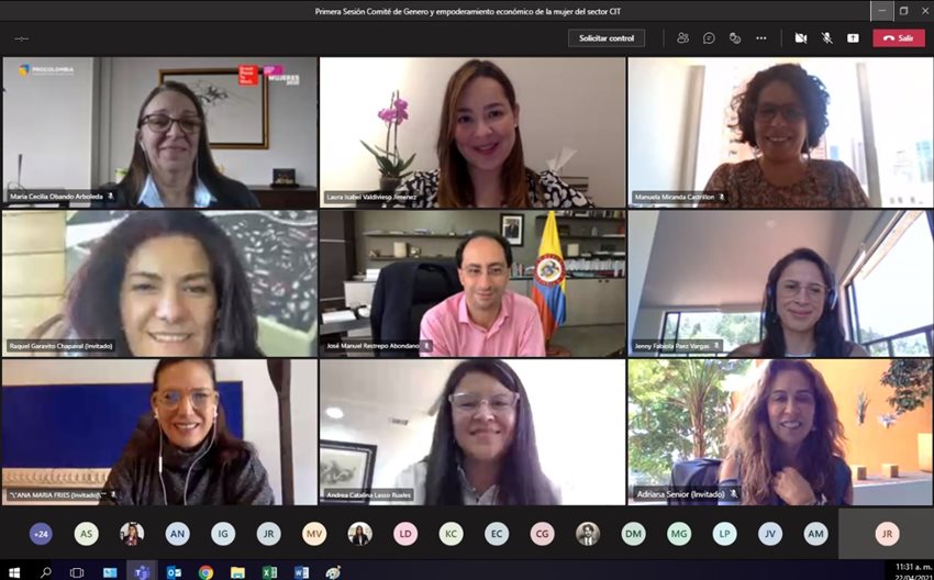 En comité de género proponen líneas estratégicas para empoderar a la mujer en el sector.