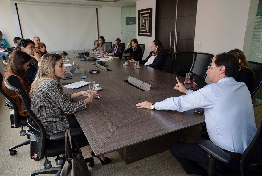 ministro restrepo reunion