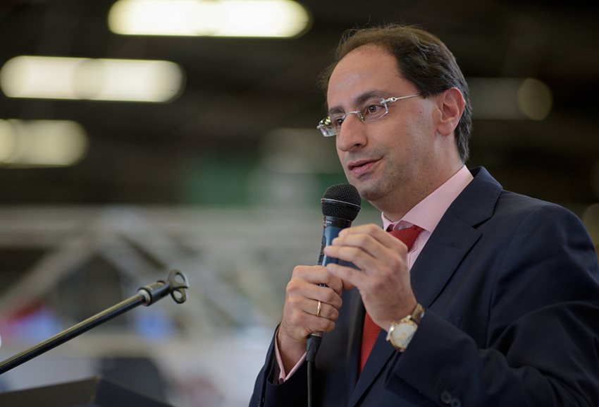 José Manuel Restrepo Abondano, ministro de Comercio, Industria y Turismo.