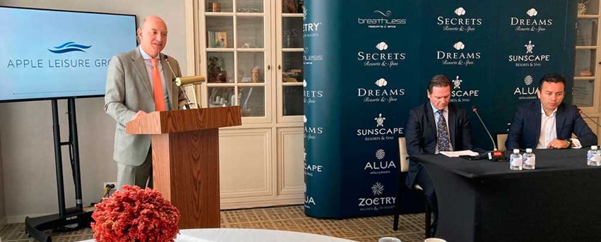 Viceministro de Turismo Ricardo Galindo durante el lanzamiento del resort Dreams Karibana Cartagena Beach.