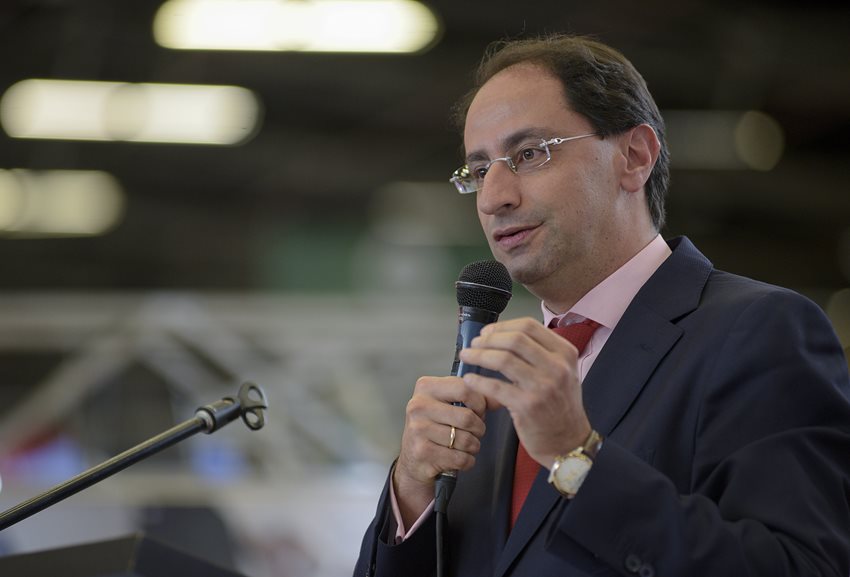 José Manuel Restrepo Abondano, ministro de Comercio, Industria y Turismo.