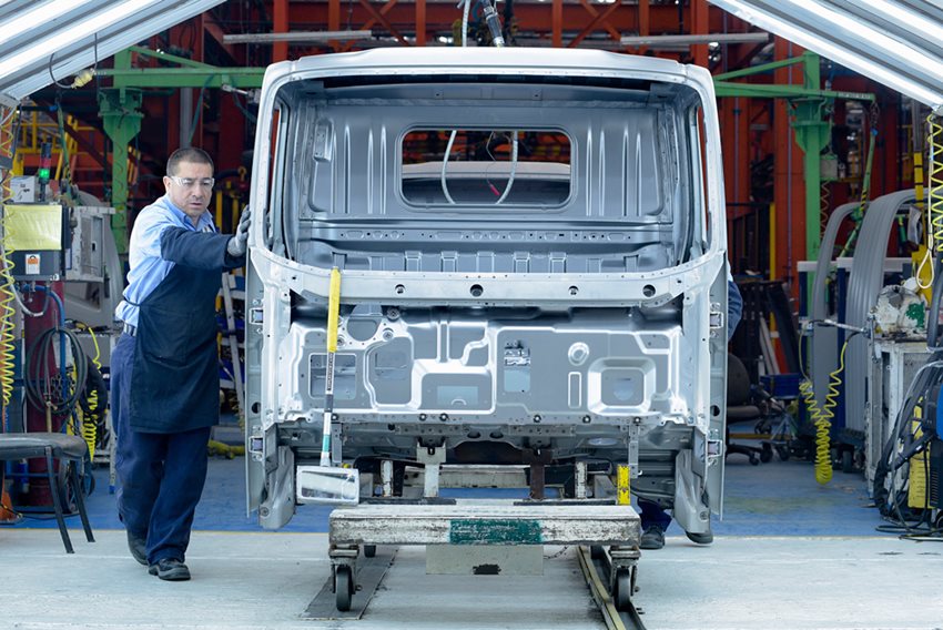 El catálogo incluye ocho empresas ensambladoras y 102 proveedoras de 15 ciudades.